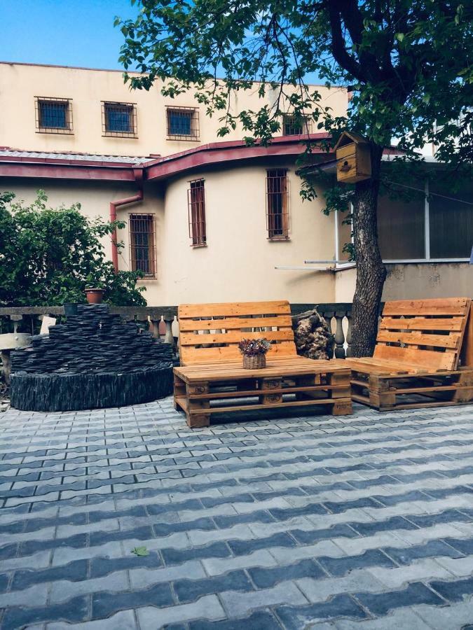 Birdhouse Rooms Тбилиси Экстерьер фото